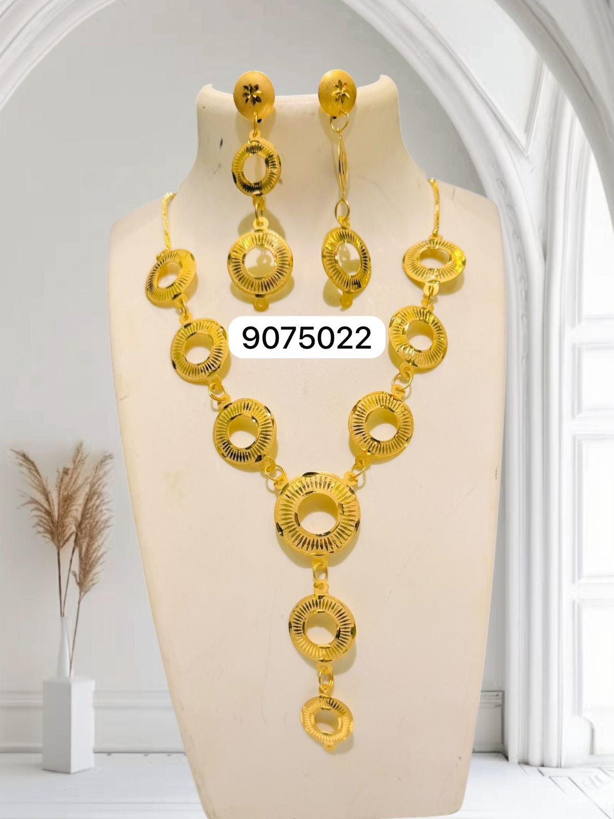 Collar 0472