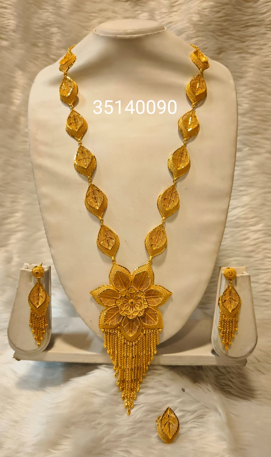 Collar 0523