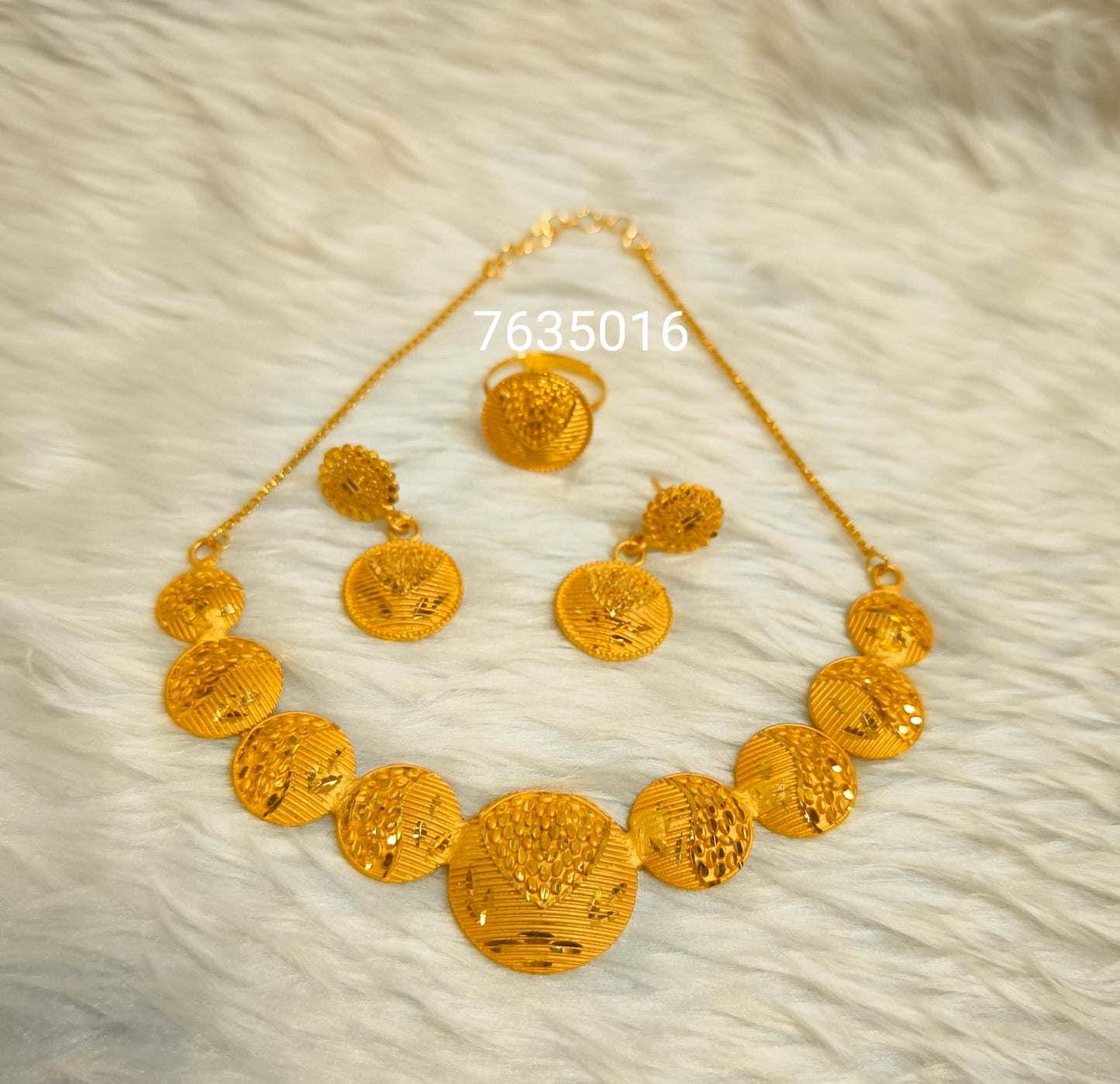 Collar 0140