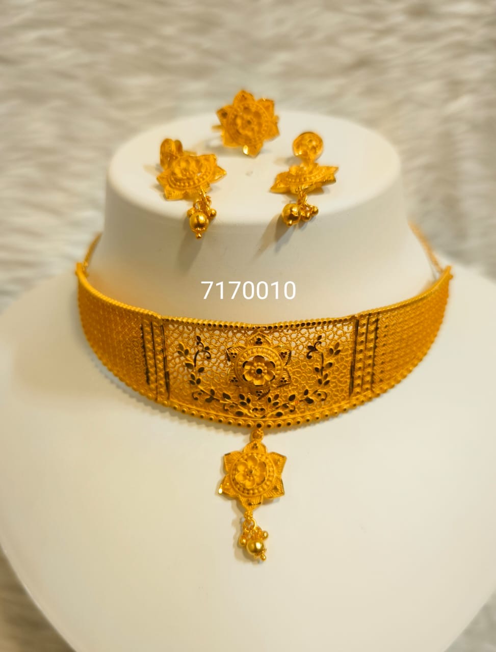 Collar 0147