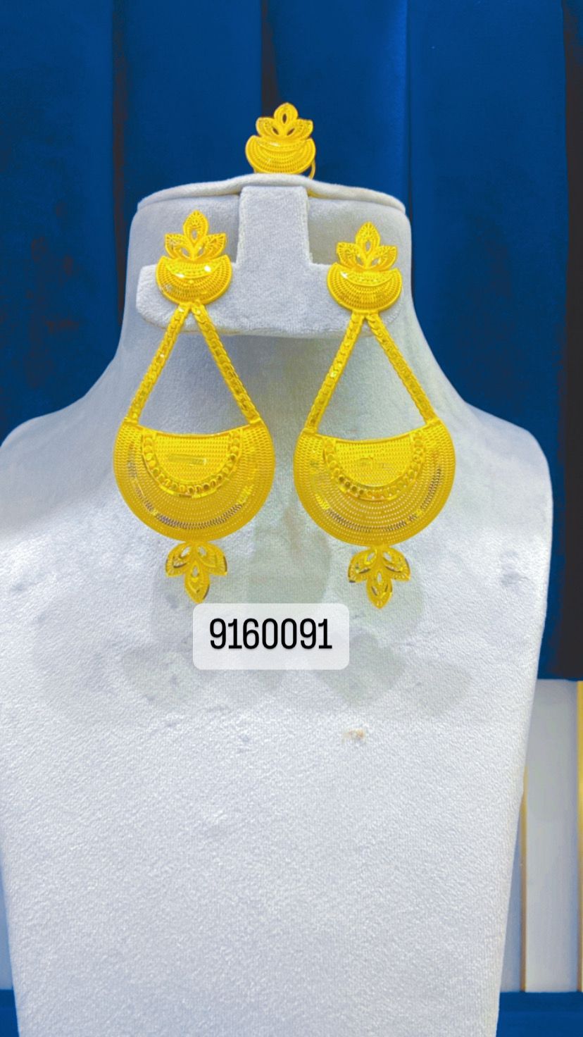 Boucle d'oreille 0153