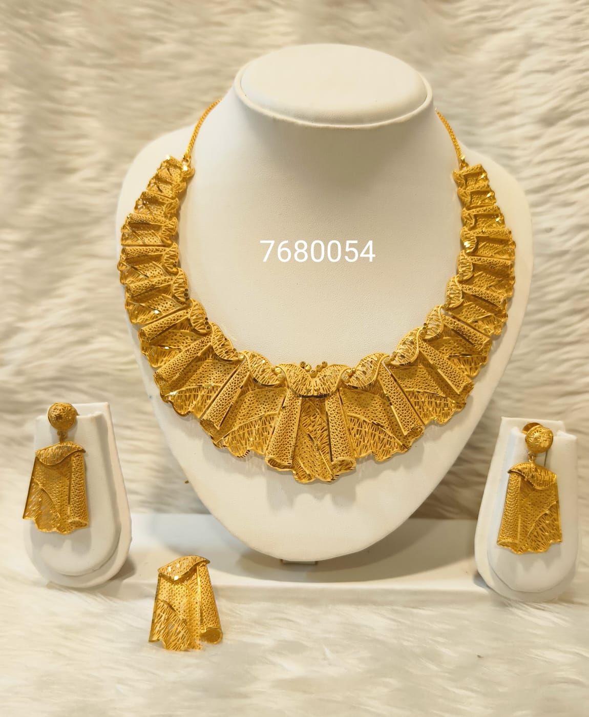Collar 0333