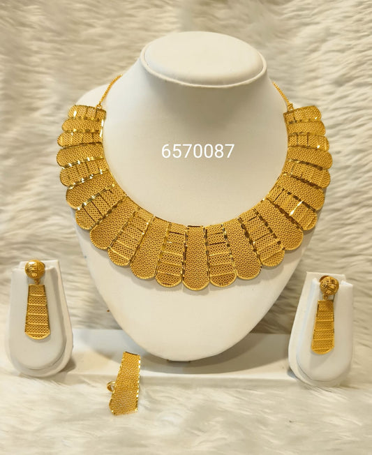 Necklace 0334