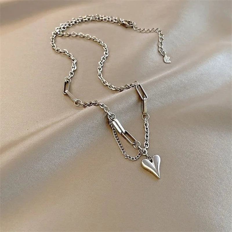 Creative Sweet Heart Pendant Necklace – Adjustable Clavicle Chain Jewelry for Women & Girls