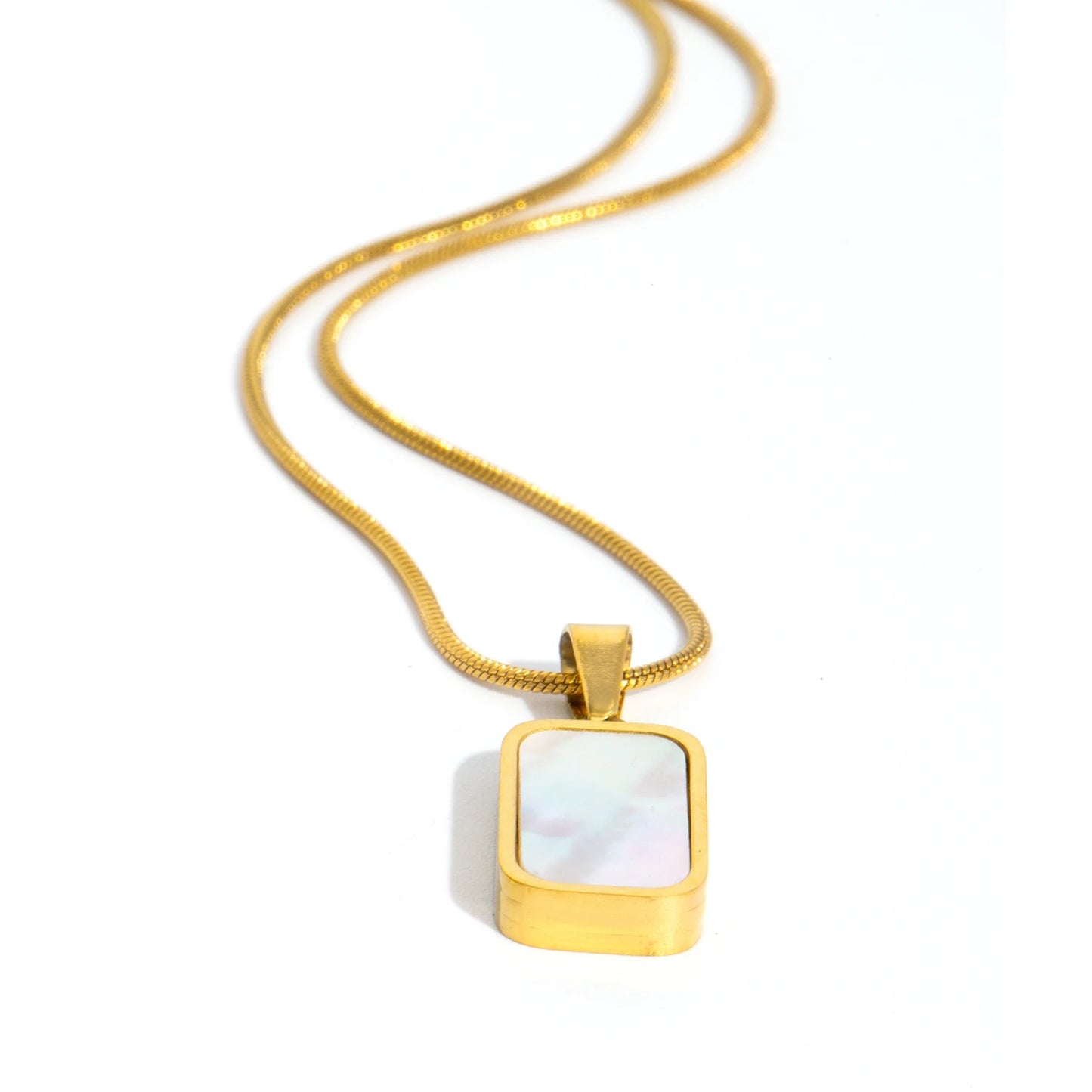Double-Sided Square Pendant Necklace – 18K Gold Plated Stainless Steel, Hypoallergenic Jewelry for Women