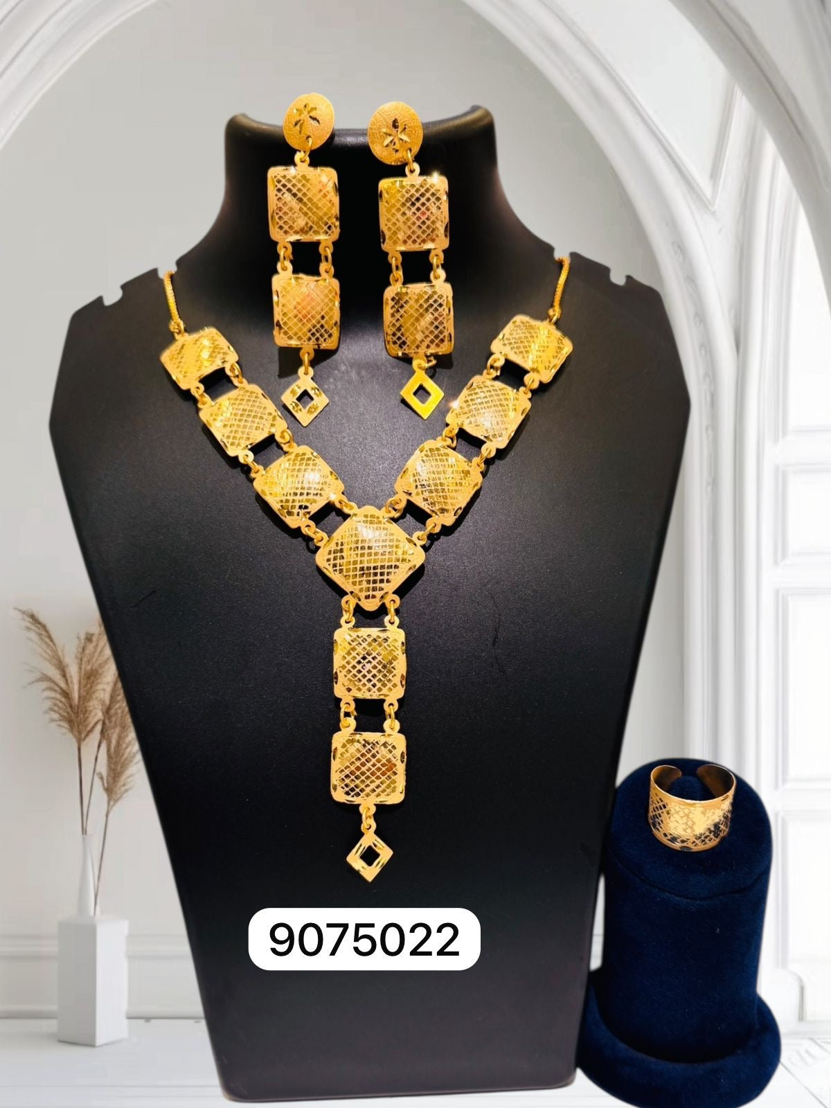 Collar 0474