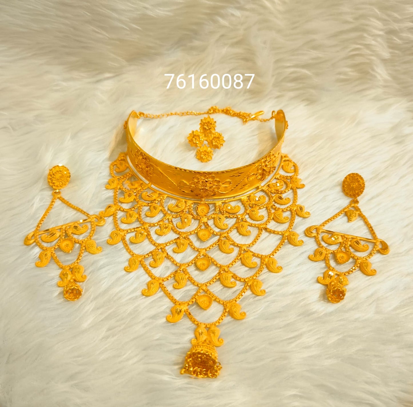Collar 0422