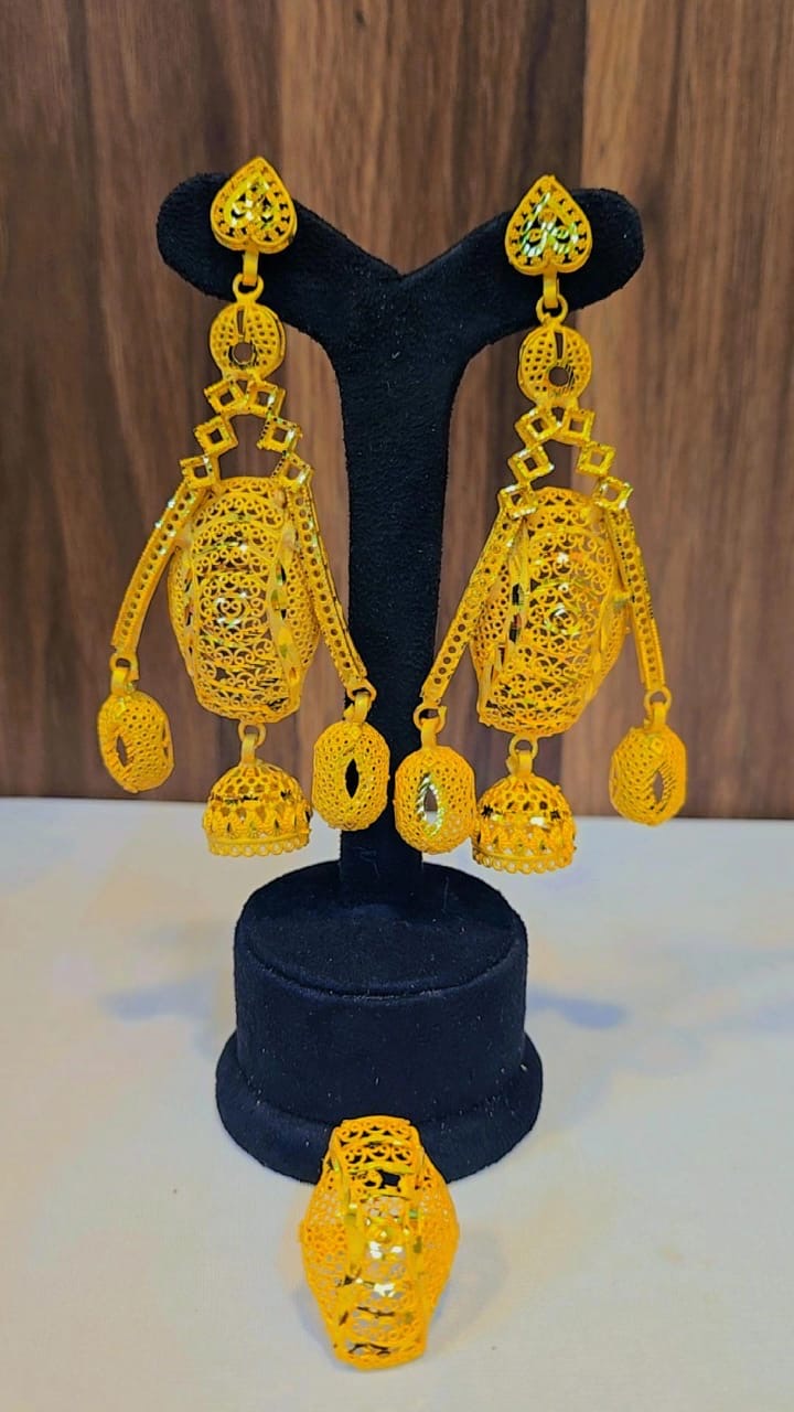 Boucle d'oreille 0282