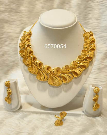 Collar 0565