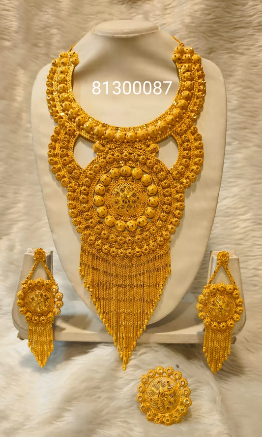 Collar 0556