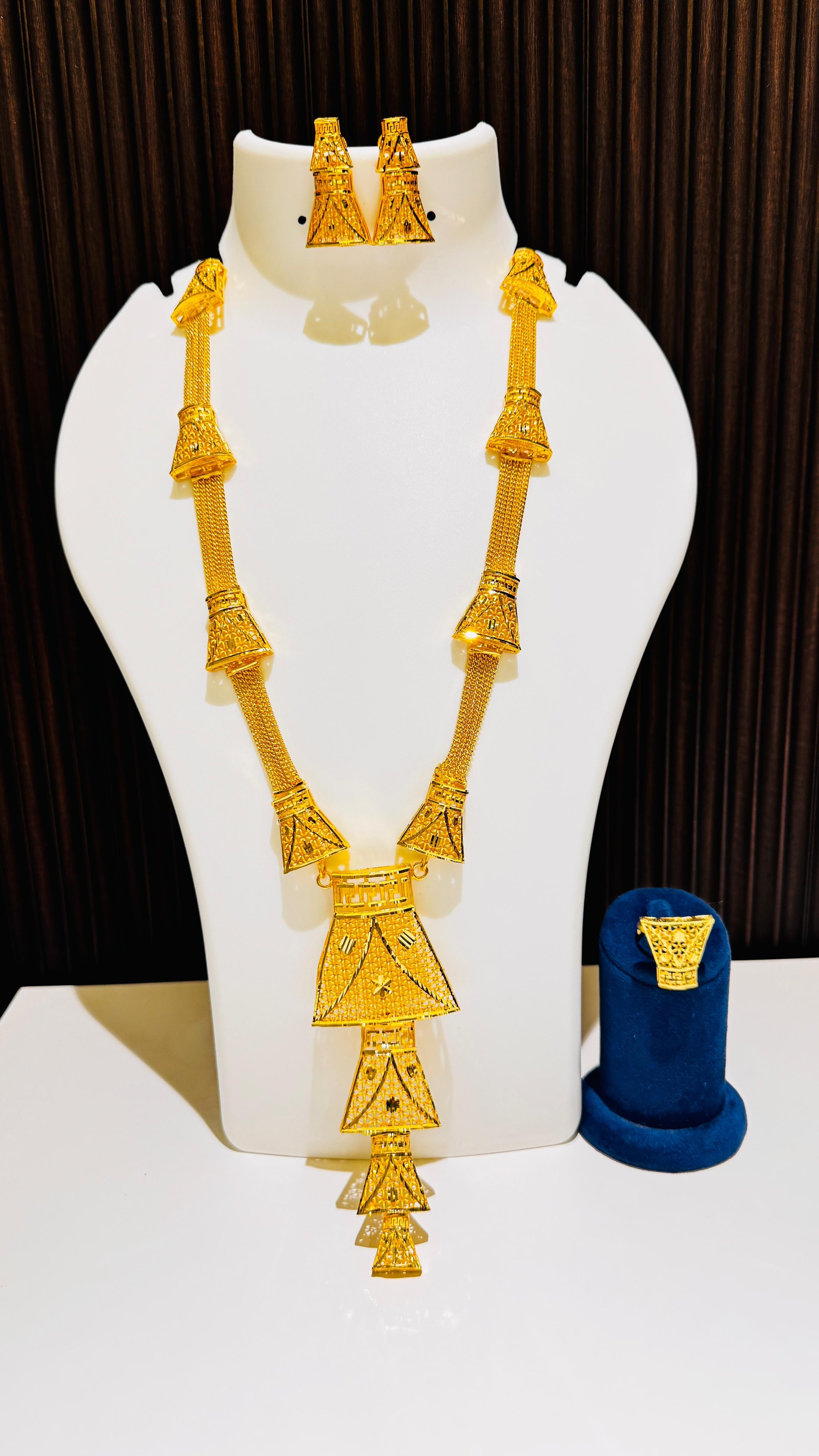 Necklace 0449