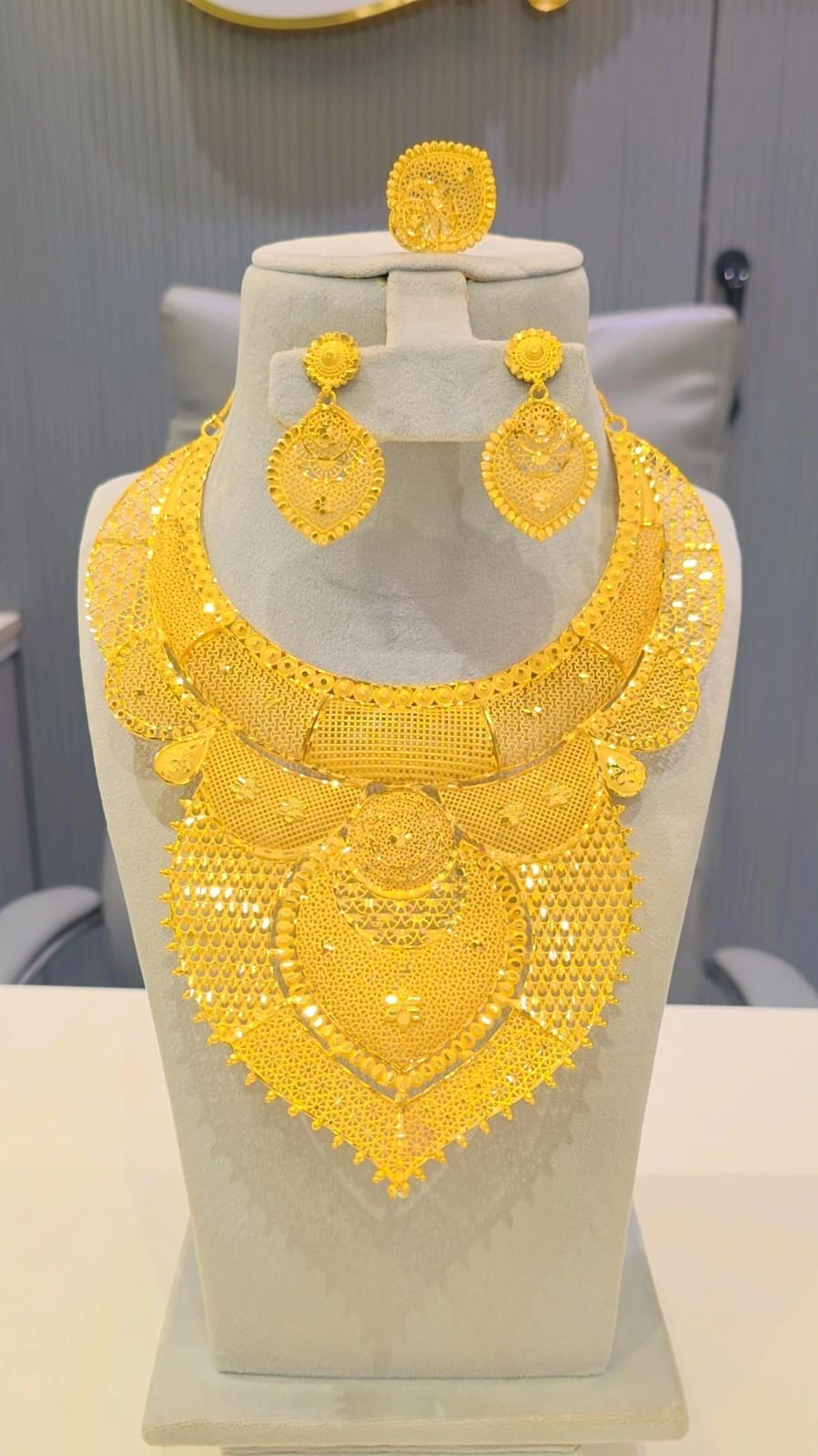 Necklace 0444
