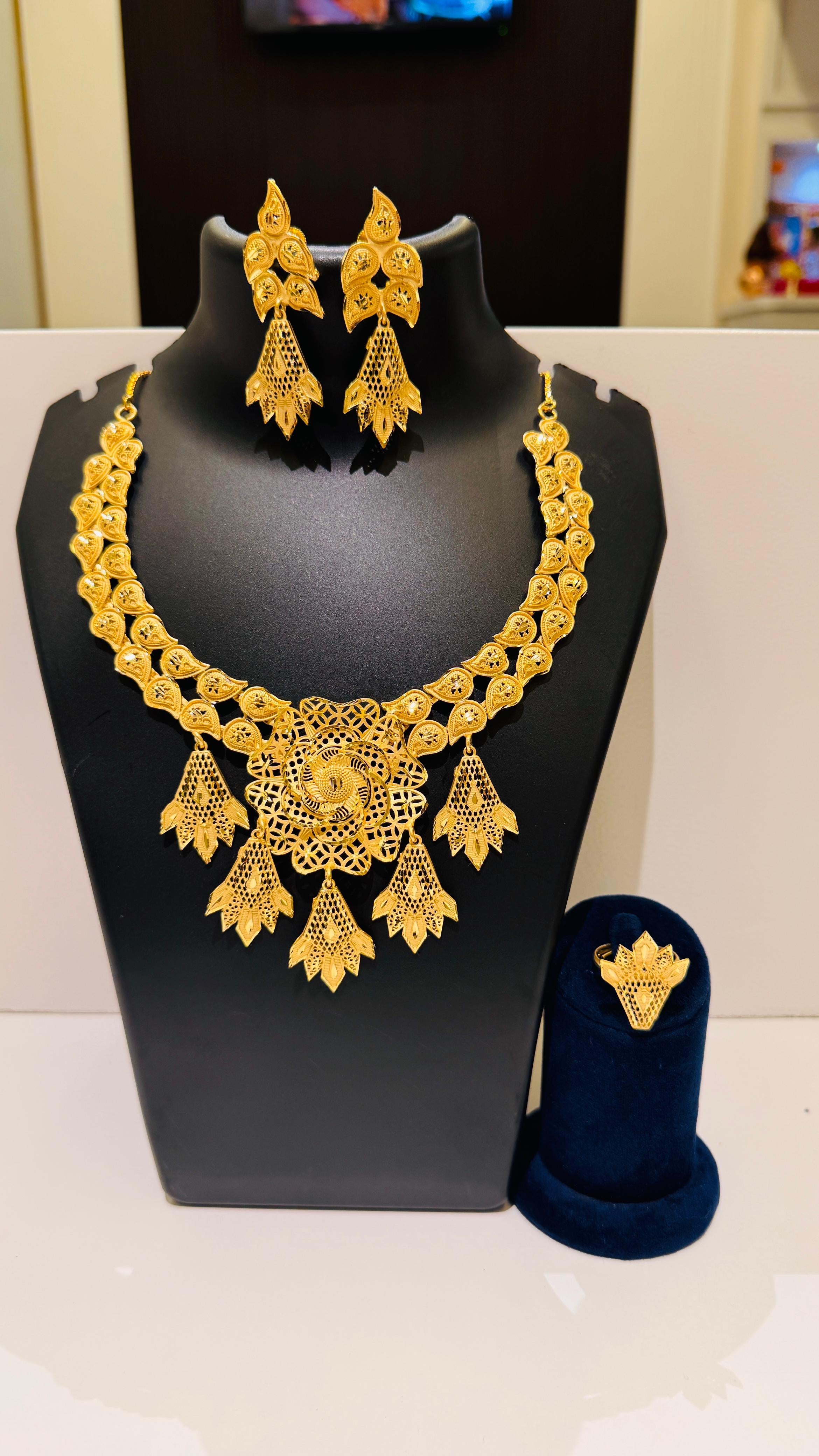 Necklace 0355