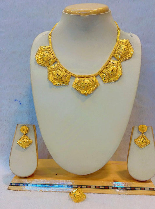 Collier 0467