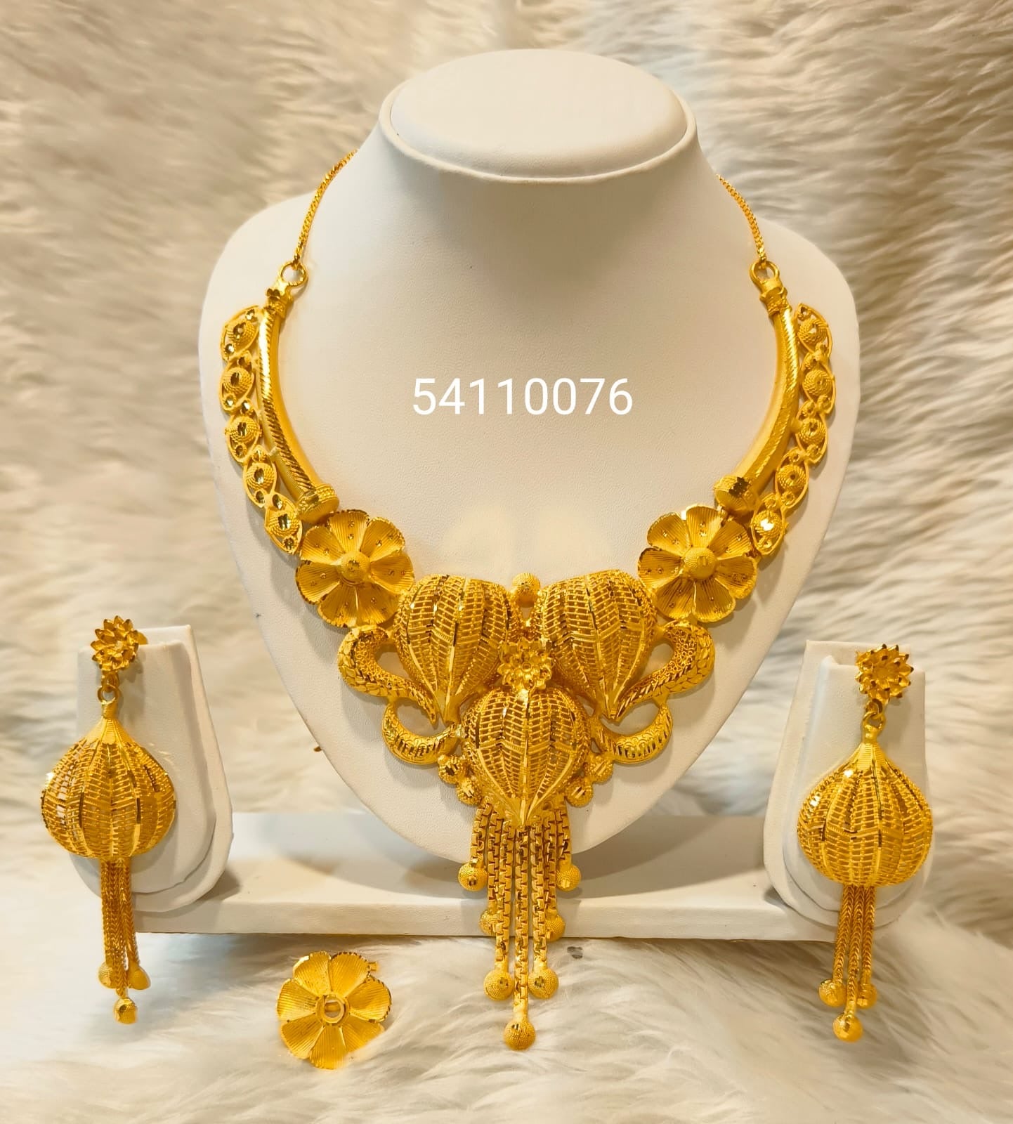 Collar 0592
