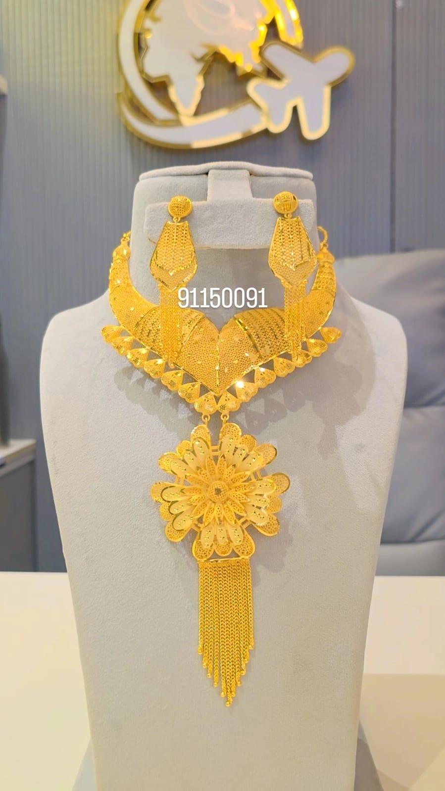 Necklace 0436