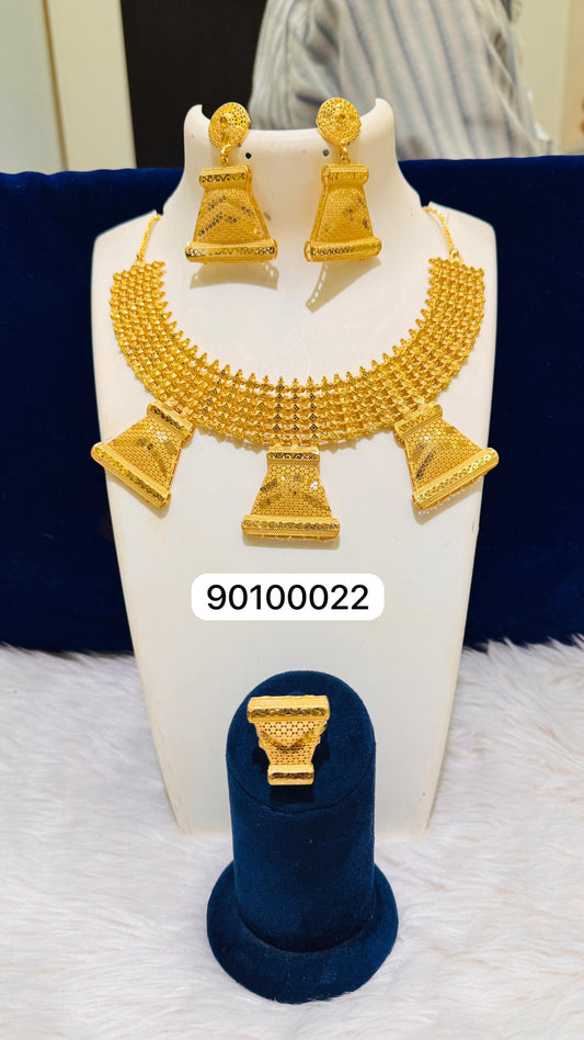 Collier 0477