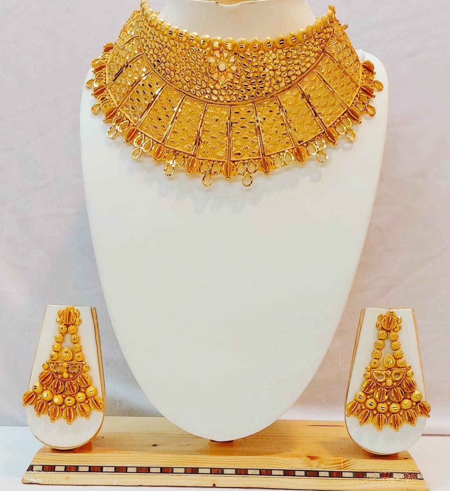 Collar 0234