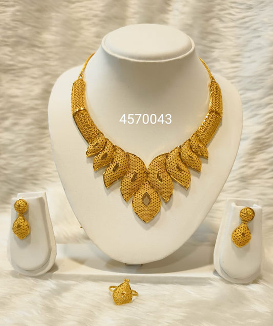 Collar 0570