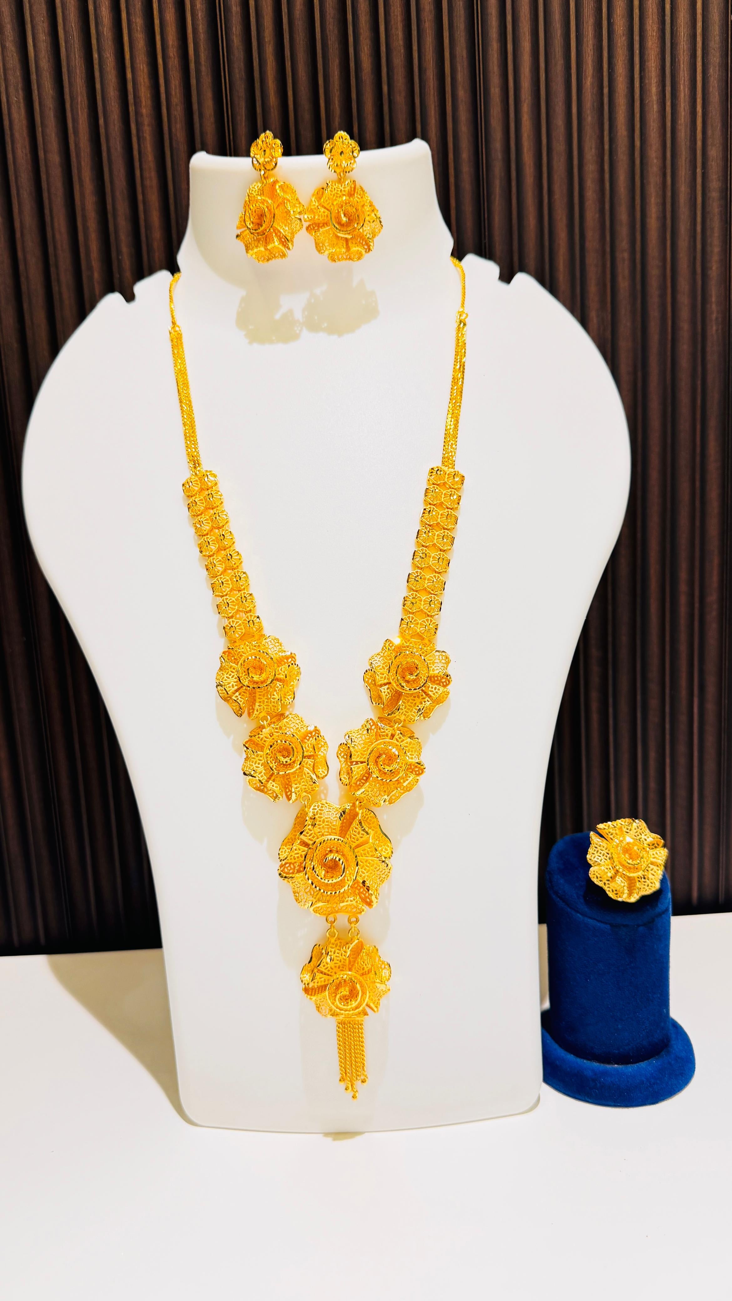 Collar 0446