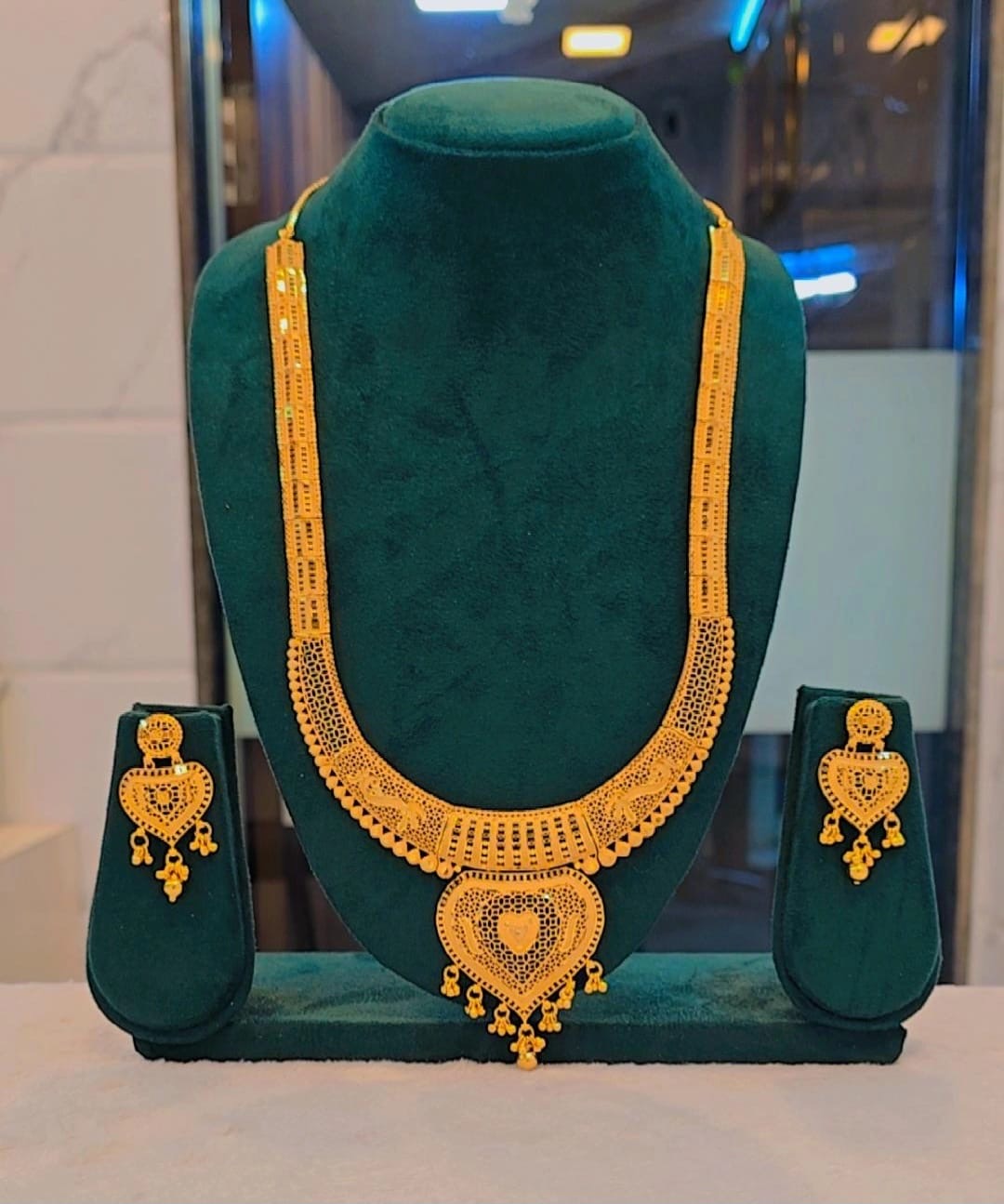 Collar 0512