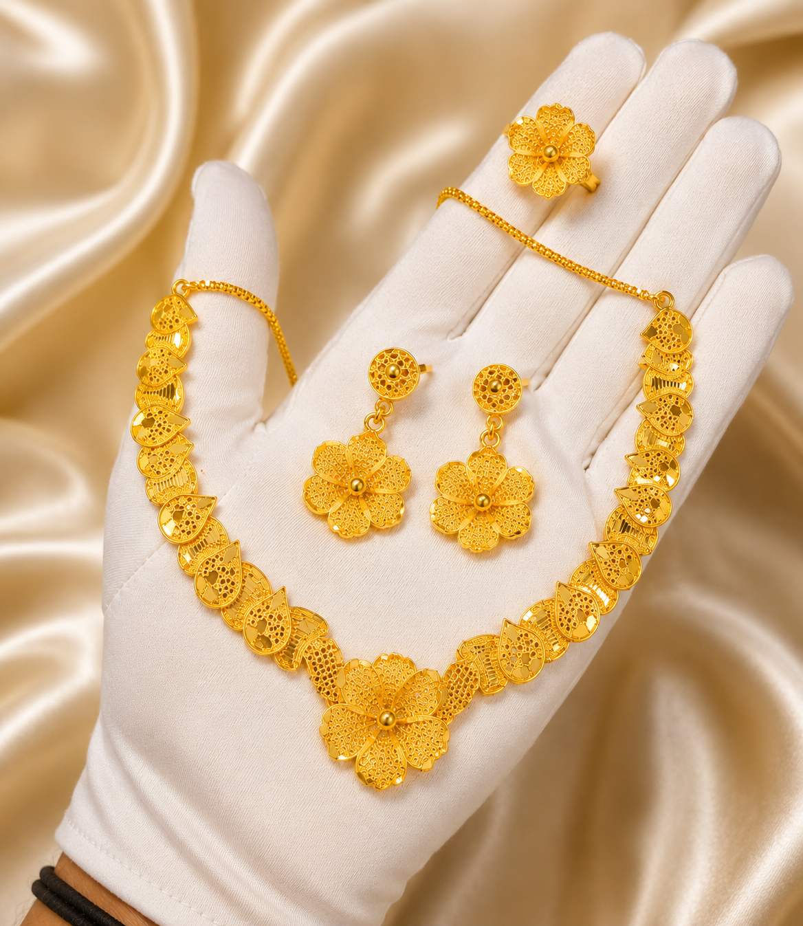 Collier 0669