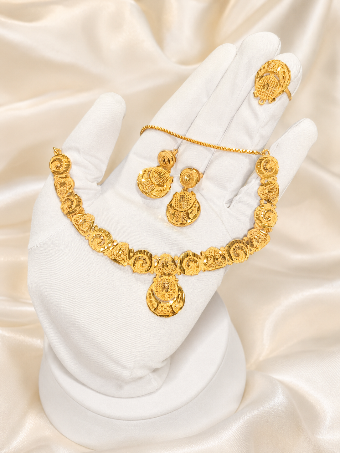 Collier 0670