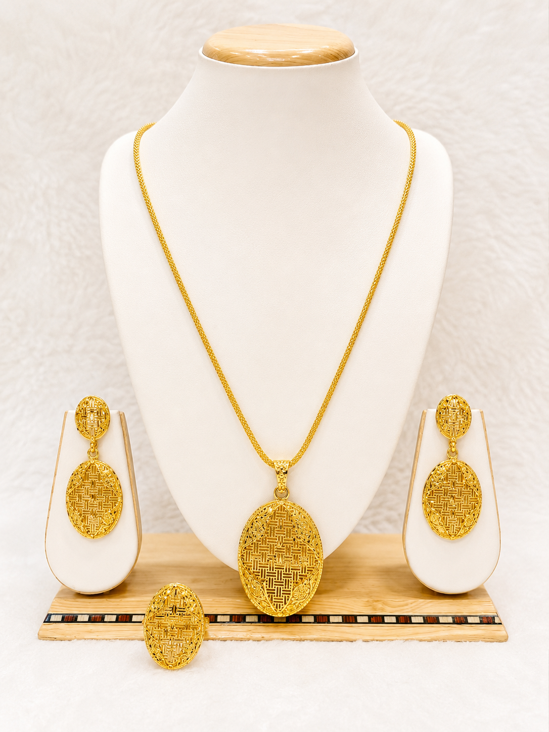 Necklace 0216