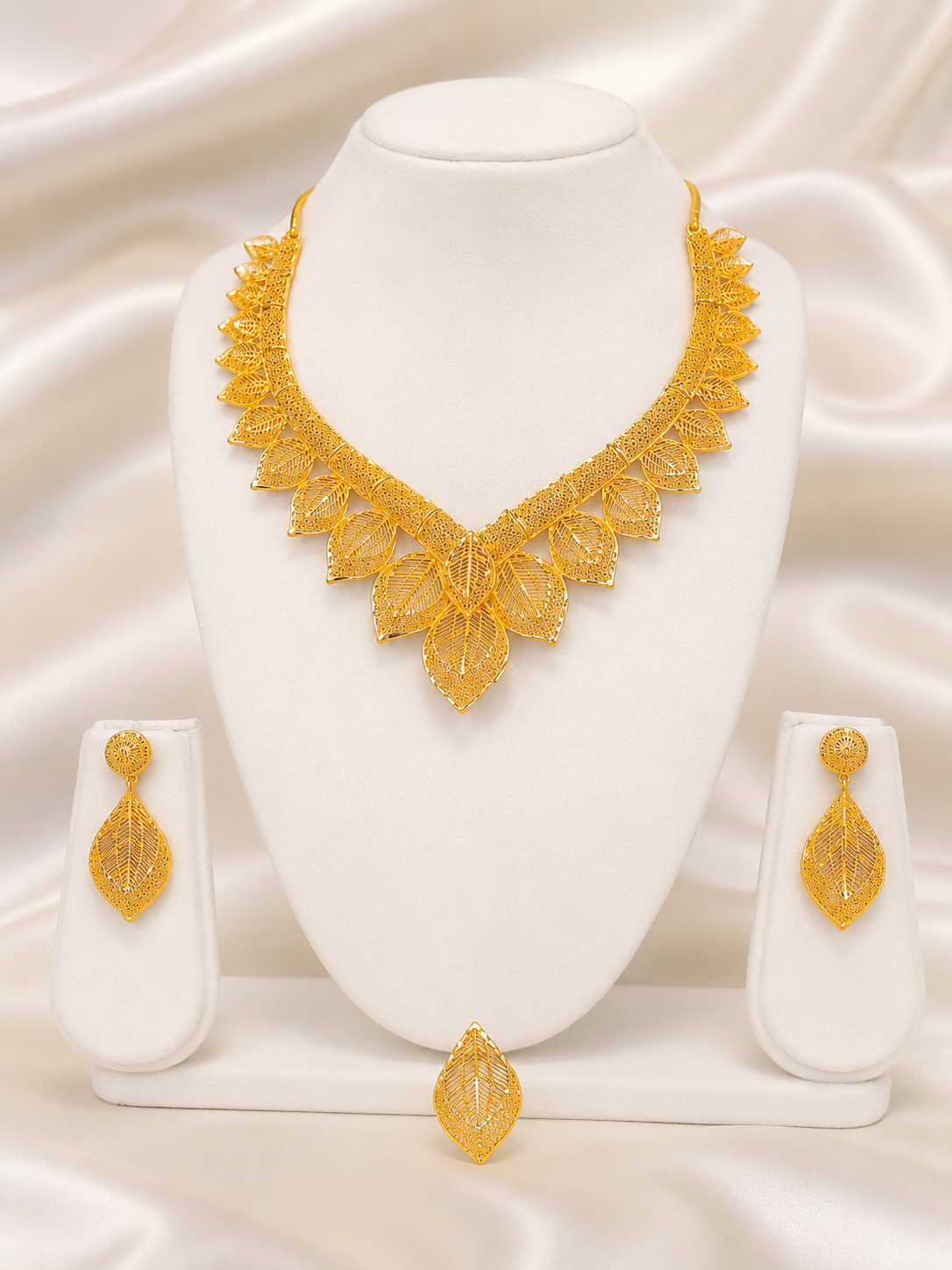 Necklace 0226
