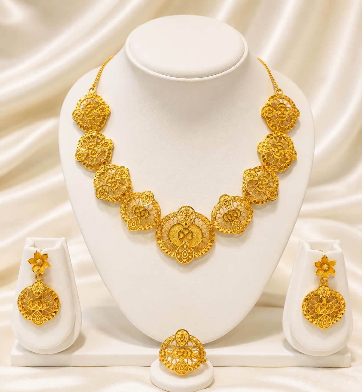 Necklace 0239