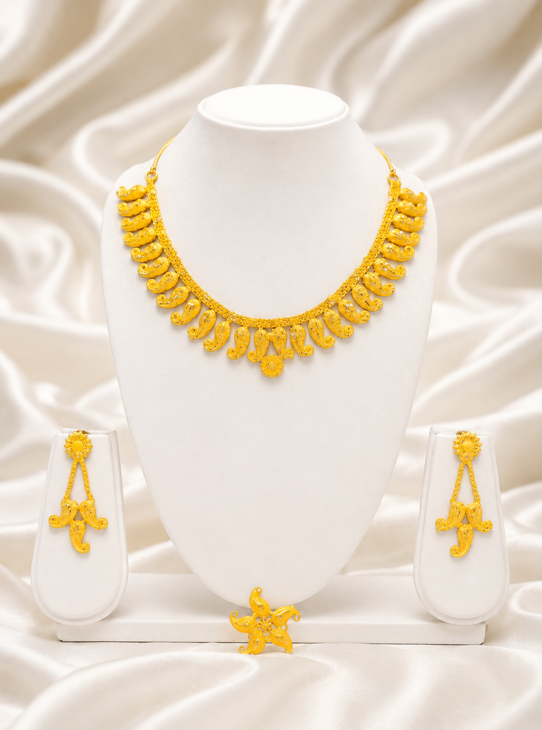 Necklace 0508
