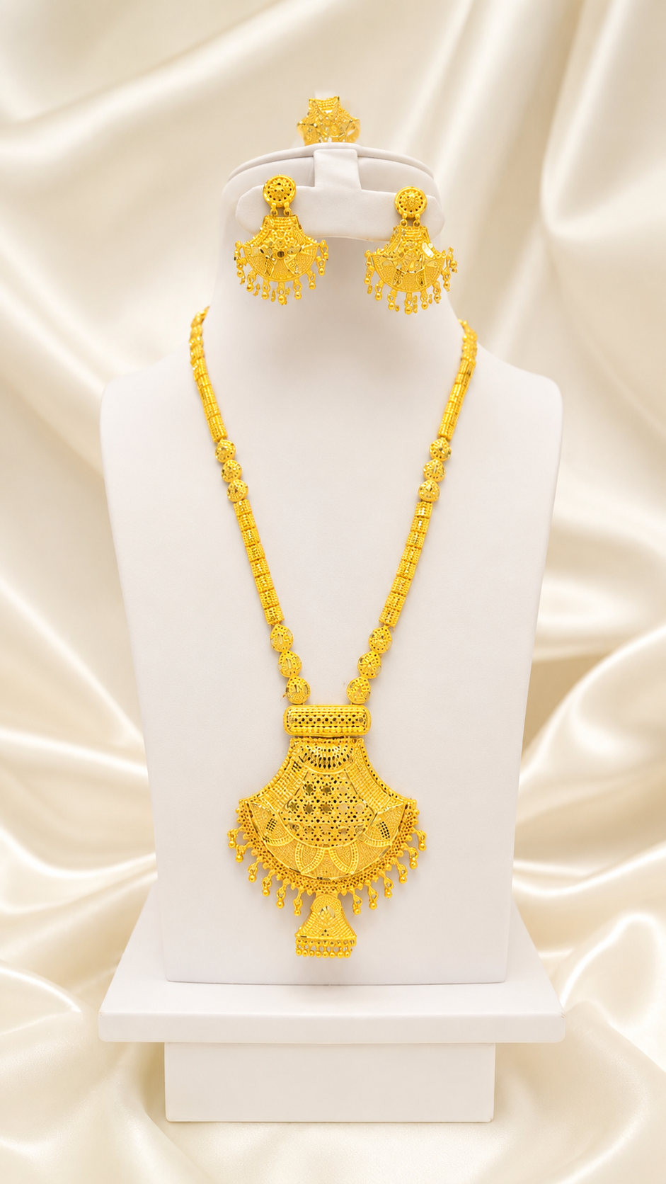 Necklace 0528