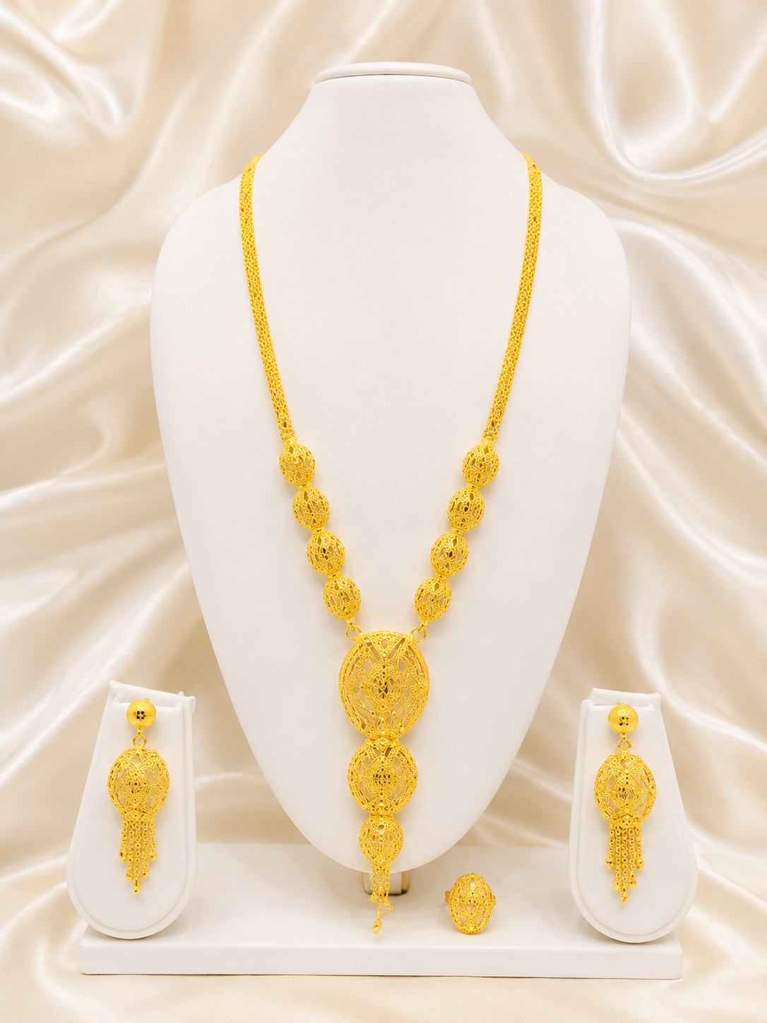 Necklace 0005