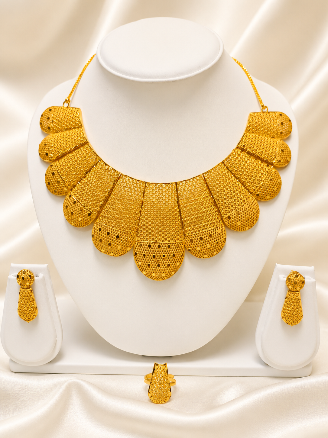 Necklace 0176