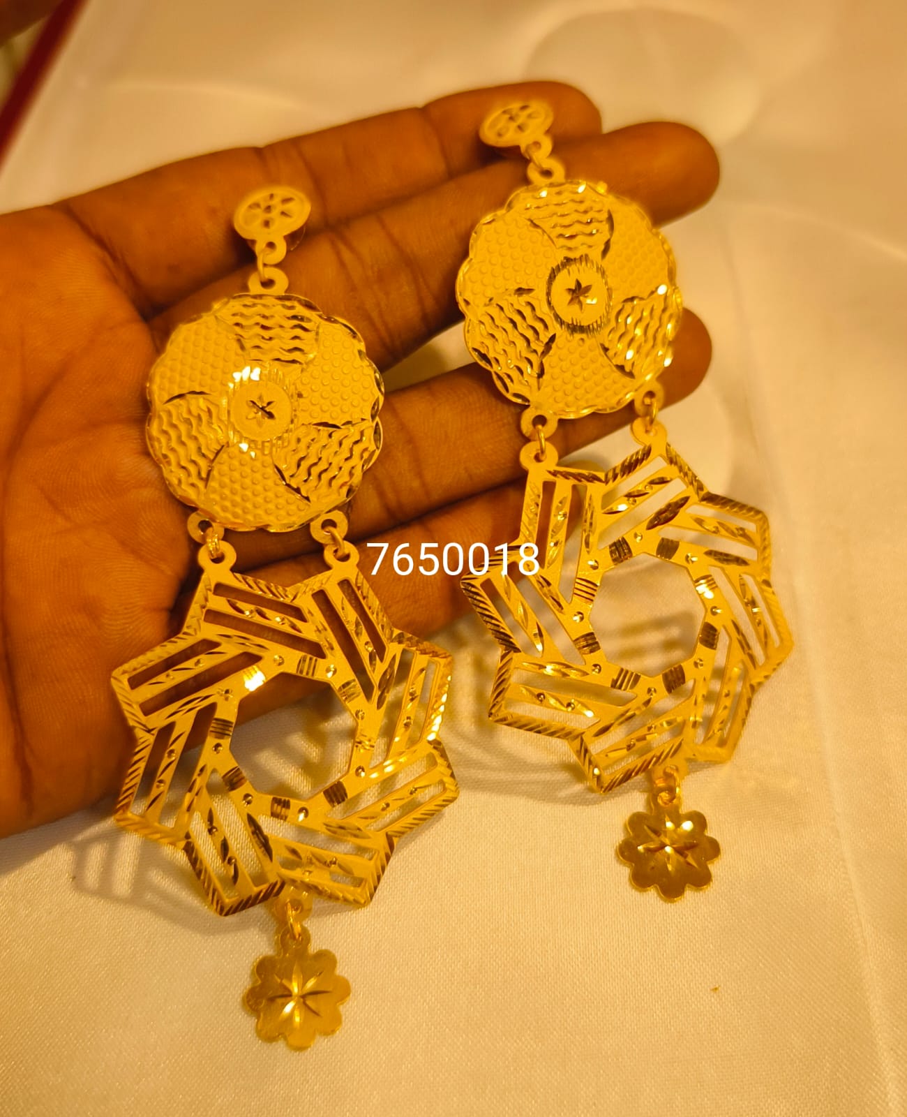 Boucle d'oreille 0006