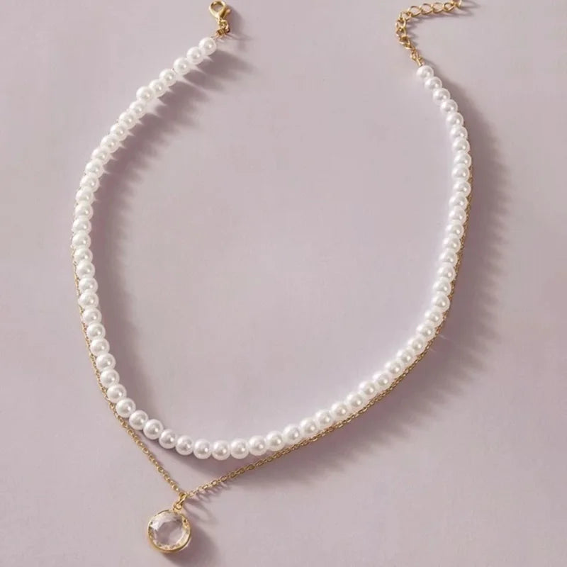 Collier ras du cou élégant avec pendentif en cristal et grosses perles – Bijou de mariage romantique pour femme