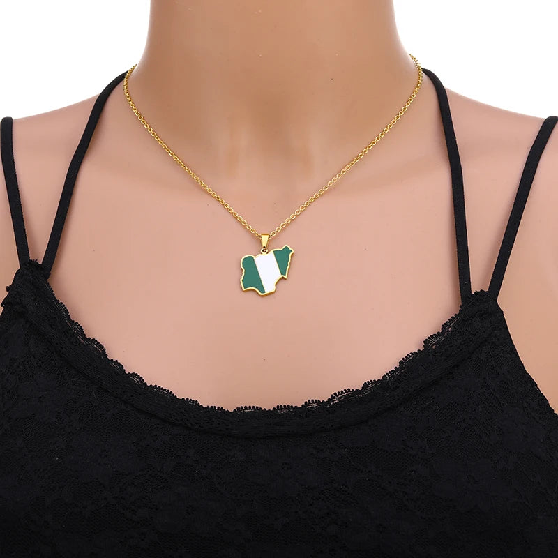 Collier pendentif tendance carte du Nigeria et d'Afrique pour hommes et femmes – Bijou africain en acier inoxydable doré et argenté