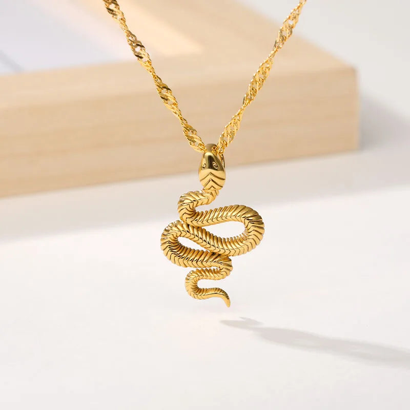 Gothic Snake Pendant Necklace – Stainless Steel Gold Choker for Women