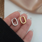 Pendientes de botón circulares en forma de U de plata: joyería vintage geométrica hecha a mano para novias y mujeres.