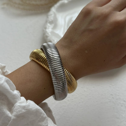 Vintage Chunky Irregular Cuff Bracelet – Gold & Silver Plated Smooth Metal Bangle for Women & Men
