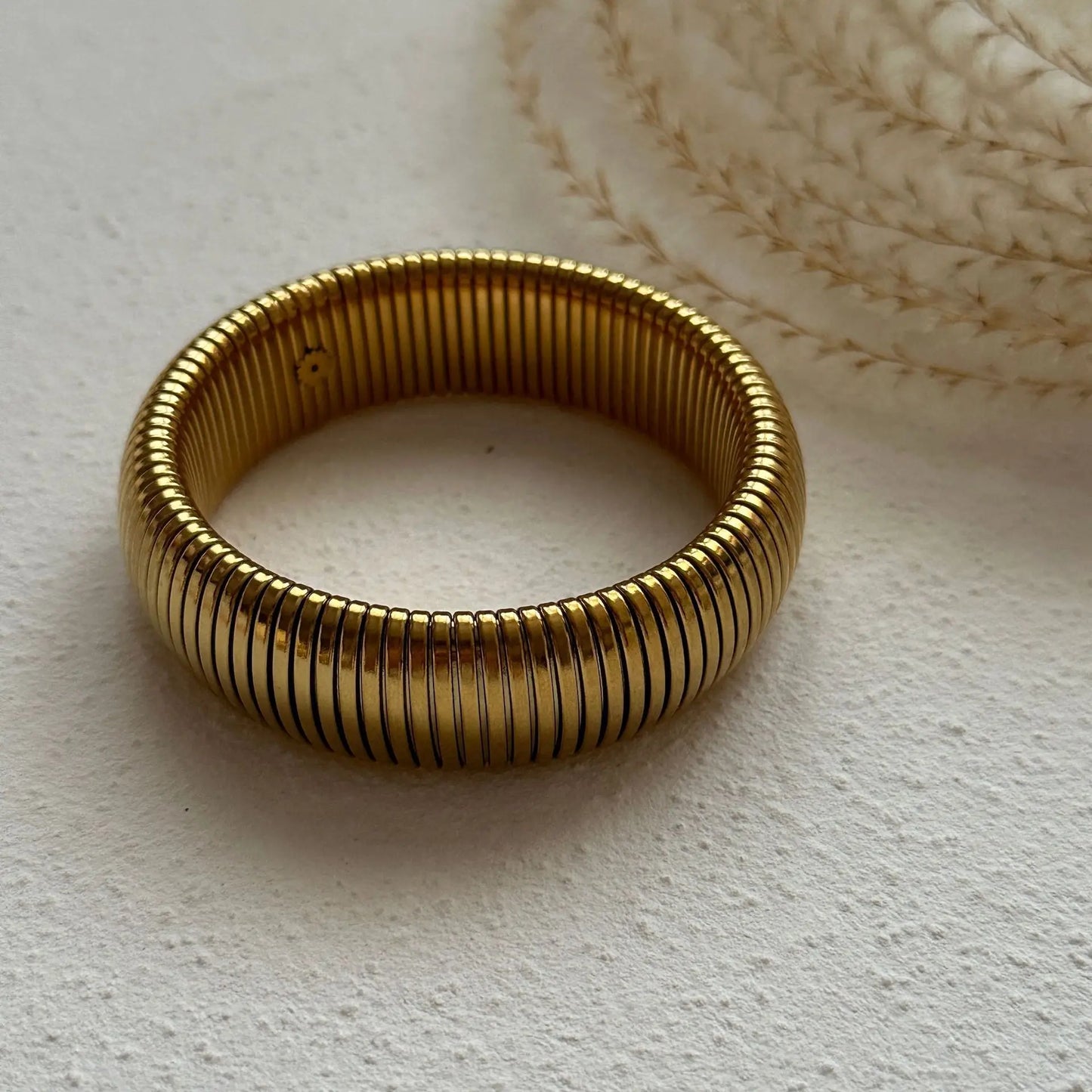 Vintage Chunky Irregular Cuff Bracelet – Gold & Silver Plated Smooth Metal Bangle for Women & Men