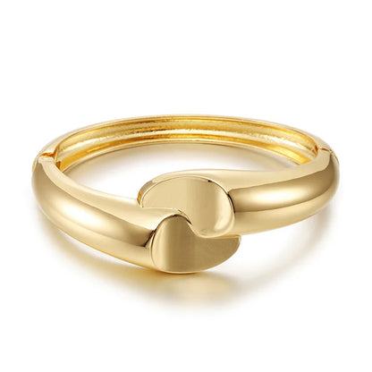 Vintage Chunky Irregular Cuff Bracelet – Gold & Silver Plated Smooth Metal Bangle for Women & Men
