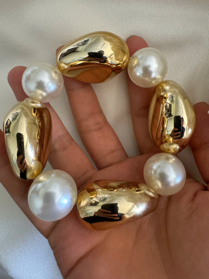 Vintage Chunky Irregular Cuff Bracelet – Gold & Silver Plated Smooth Metal Bangle for Women & Men