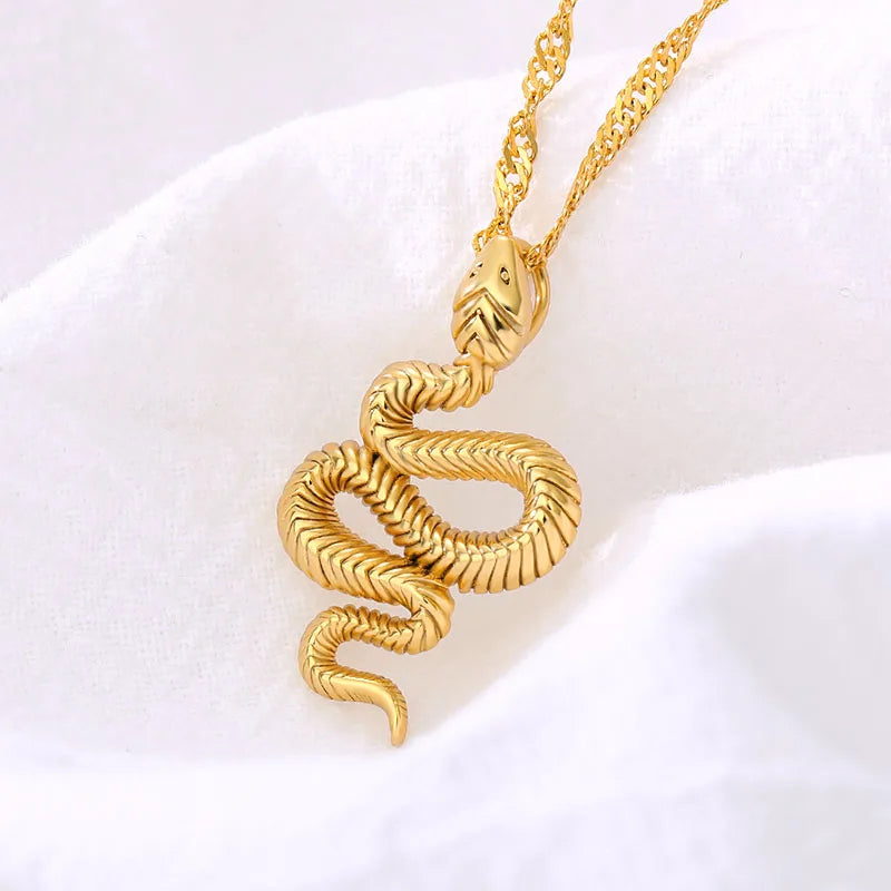 Gothic Snake Pendant Necklace – Stainless Steel Gold Choker for Women