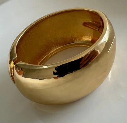 Vintage Chunky Irregular Cuff Bracelet – Gold & Silver Plated Smooth Metal Bangle for Women & Men