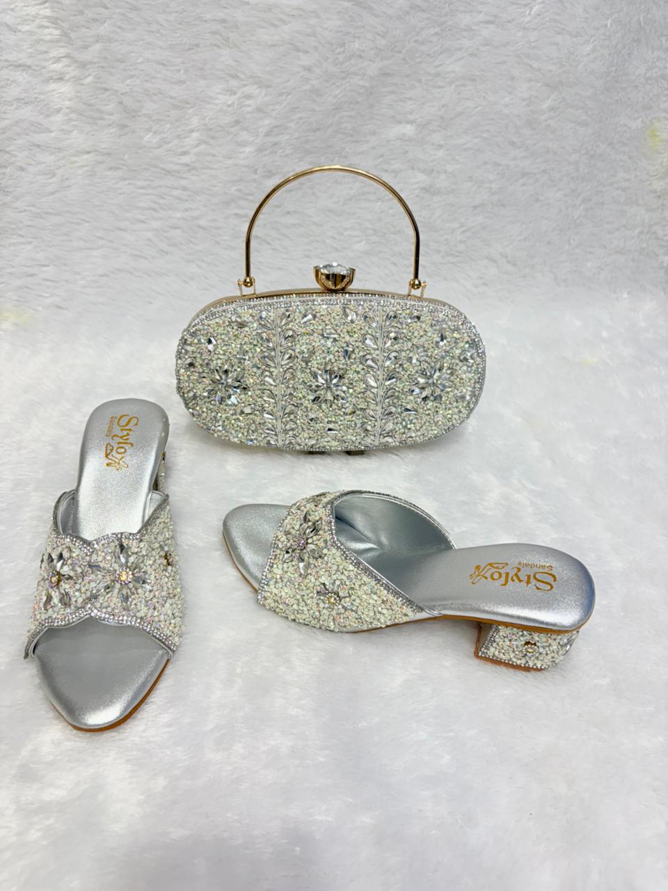 Conjunto de tacón y clutch 0006