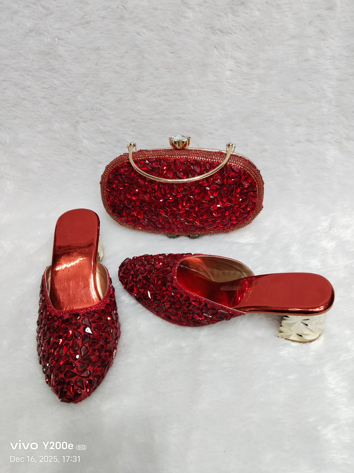 Conjunto de tacón y clutch 0007