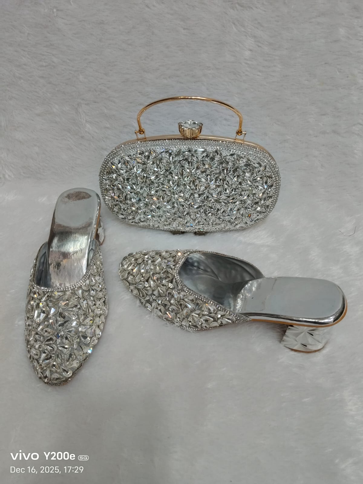 Conjunto de tacón y clutch 0007