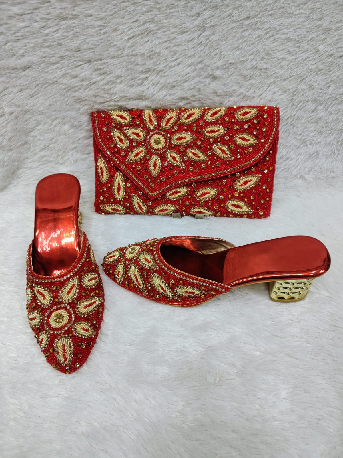 Conjunto de tacón y bolso 0005