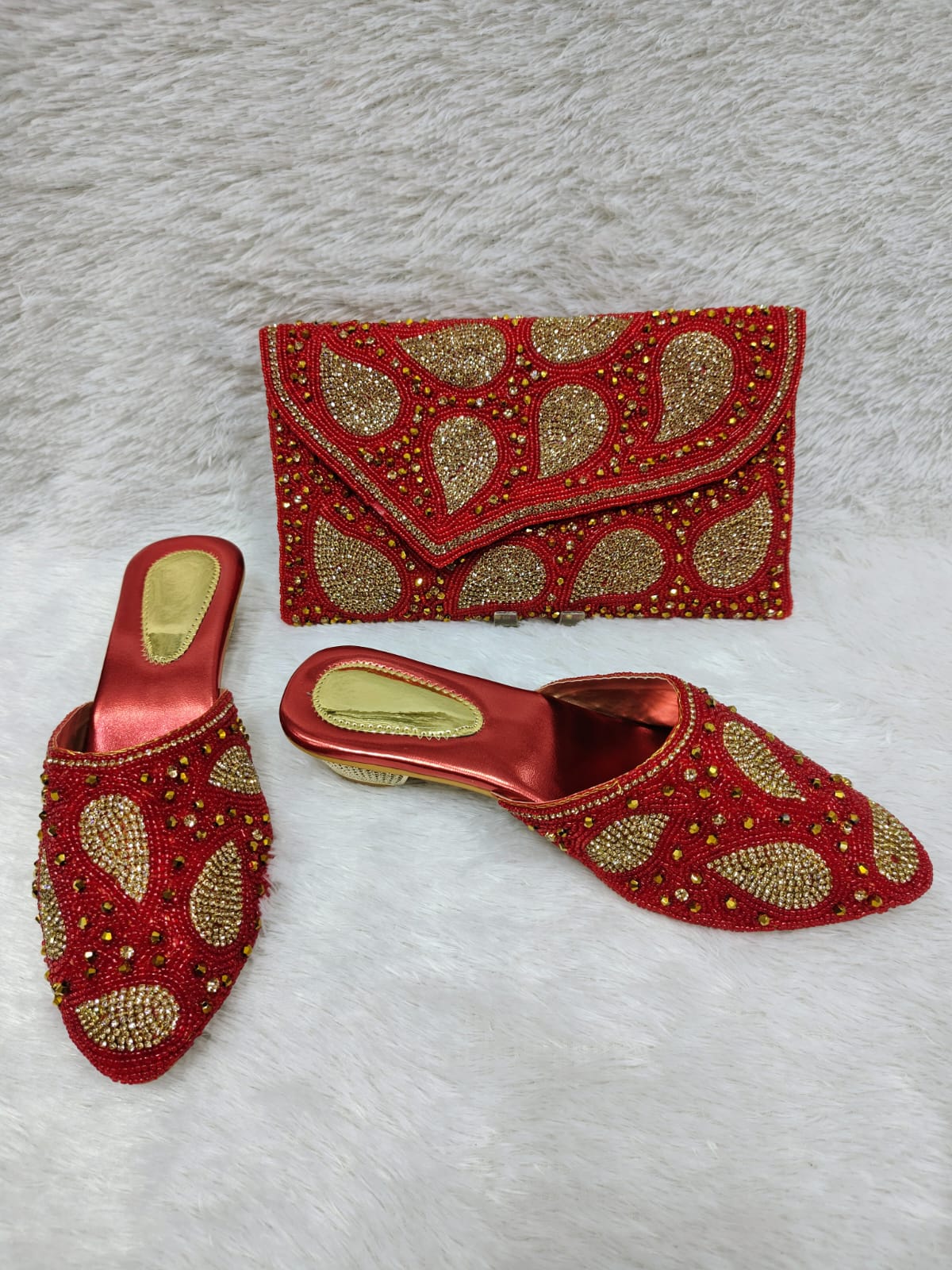 Conjunto de tacón y bolso 0009